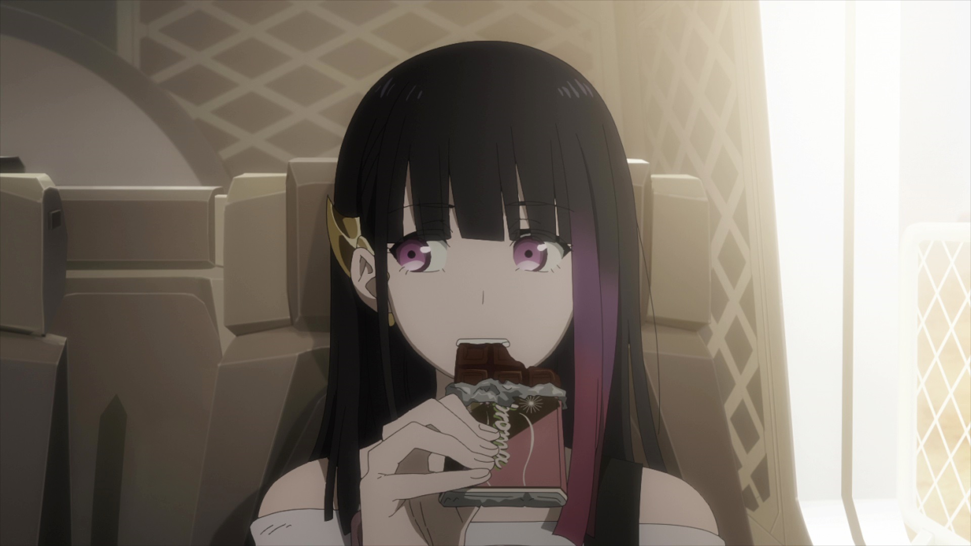 Screenshot 4 - Metallic Rouge